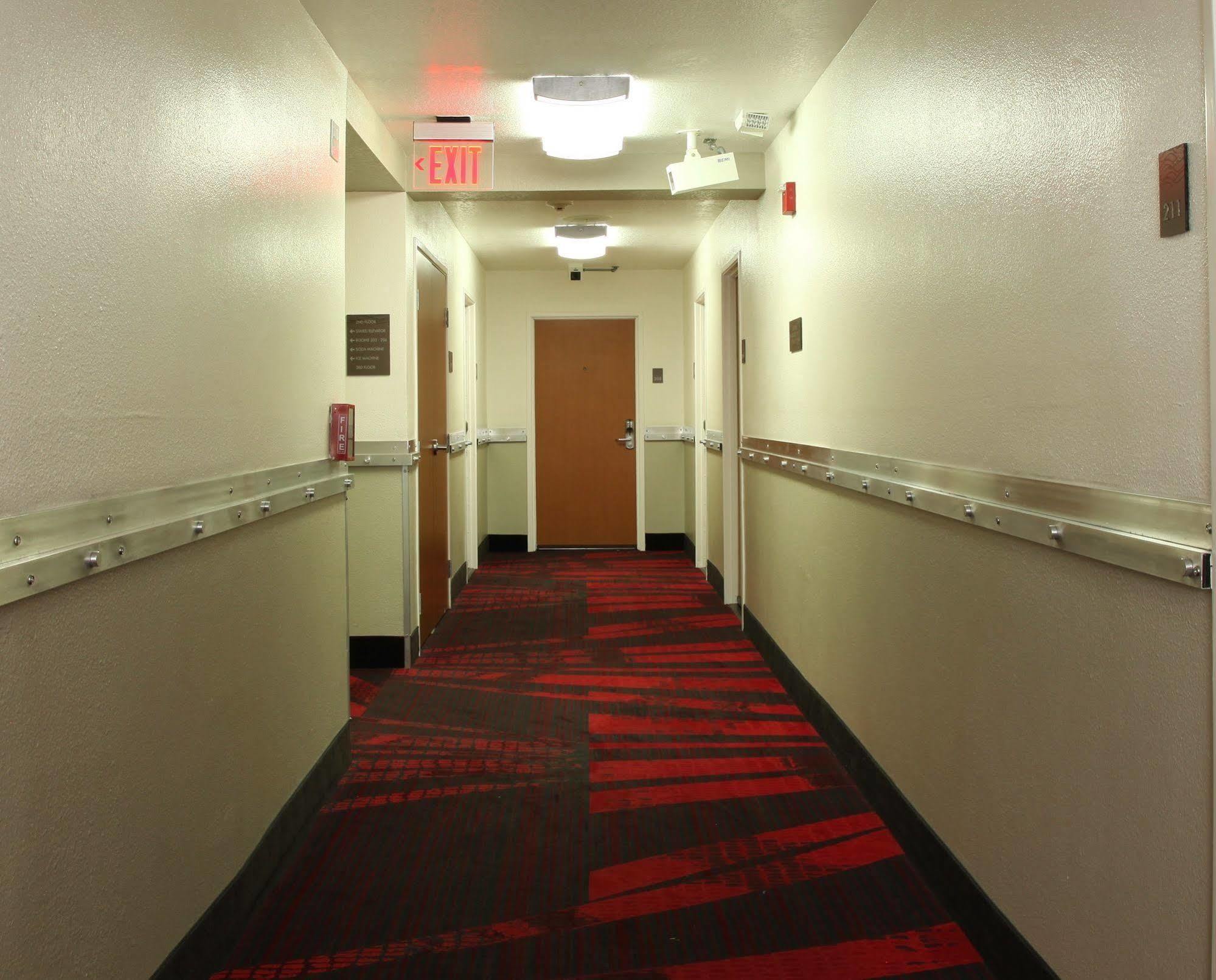 Comfort Inn Los Angeles Near Hollywood Bagian luar foto
